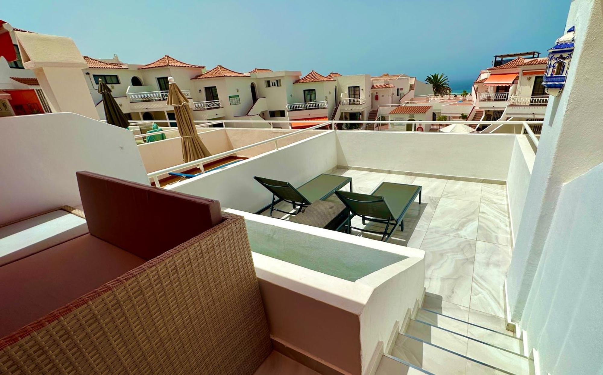 Luxury Diamond - Ocean View, Big Terraces, Air Con, Wifi Appartement Los Cristianos  Buitenkant foto