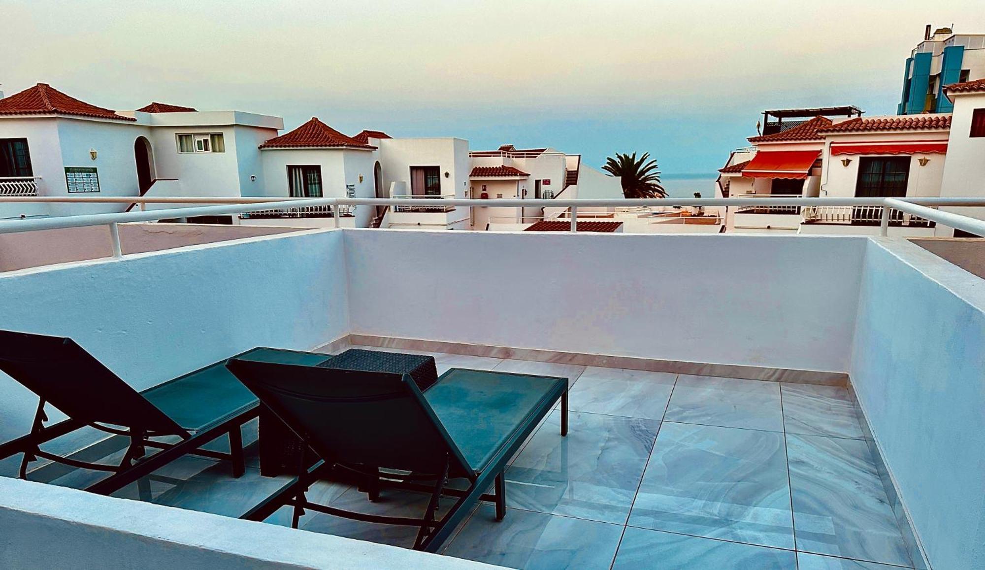 Luxury Diamond - Ocean View, Big Terraces, Air Con, Wifi Appartement Los Cristianos  Buitenkant foto