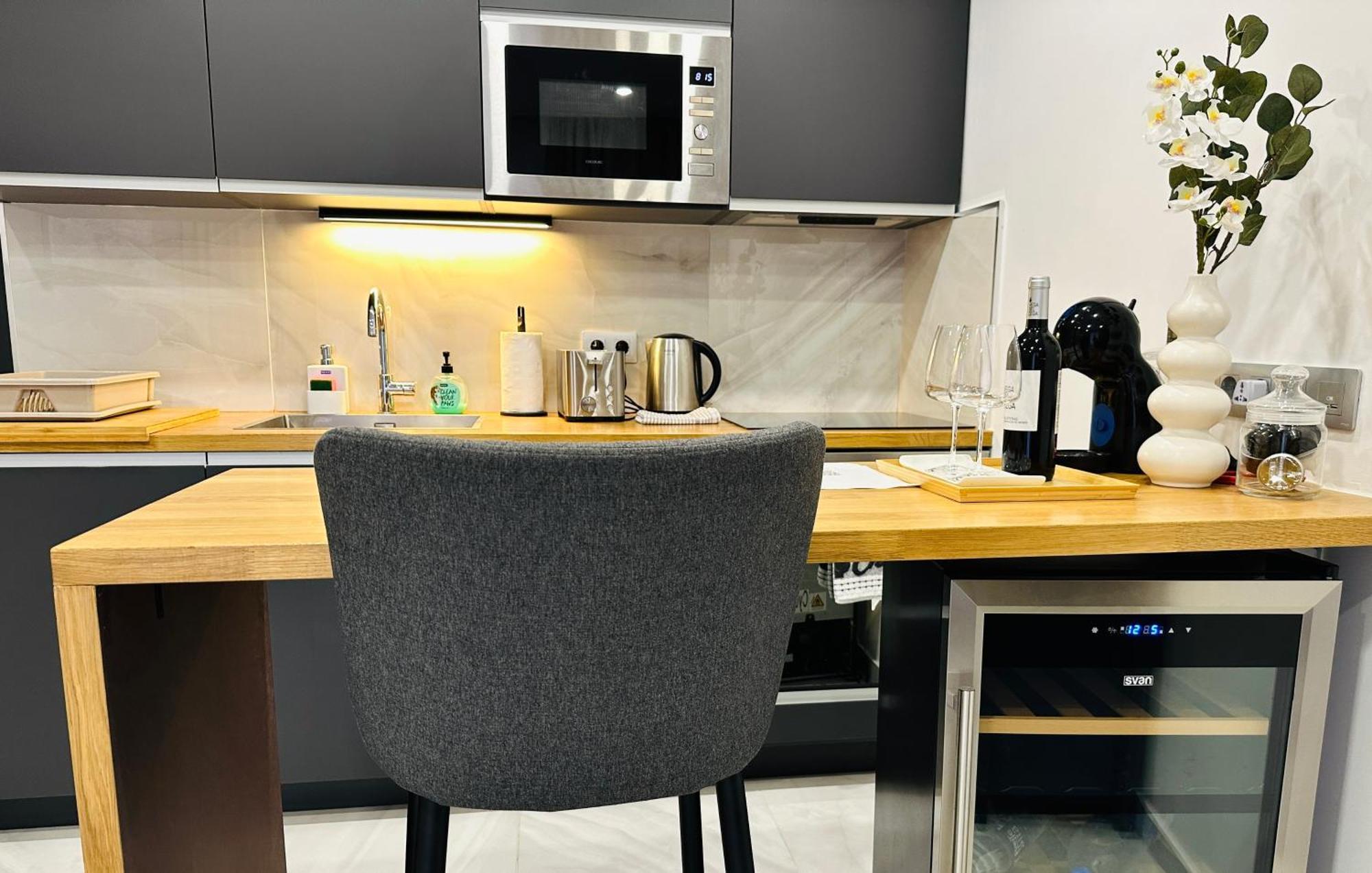 Luxury Diamond - Ocean View, Big Terraces, Air Con, Wifi Appartement Los Cristianos  Buitenkant foto